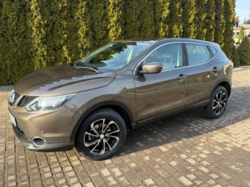 Nissan Qashqai II Crossover 1.2 DIG-T 115KM 2015 Nissan Qashqai Sliczny Qashqai 1.2Benz.115KM Navi Kamera Grzane Fotele Par, zdjęcie 8