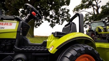 Трактор Falk Claas с прицепом и педальным ковшом для дома, сада и двора