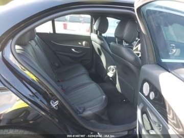 Mercedes Klasa E W213 2022 Mercedes-Benz Klasa E E 350 2.0 Benzyna 255KM, zdjęcie 10