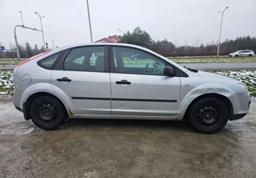 Ford Focus I Sedan 1.6 16V 100KM 2004 Ford Focus Ford Focus 1.6 FX Gold 1.6 Benzyna 100KM, zdjęcie 10