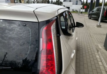 Toyota Aygo II Hatchback 5d 1.0 VVT-i 69KM 2016 Toyota Aygo Toyota Aygo Benzyna 69KM, zdjęcie 8