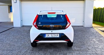 Toyota Aygo II Hatchback 3d Facelifting 1.0 VVT-i 72KM 2021 TOYOTA AYGO X-PLAY niski przebieg!, zdjęcie 1