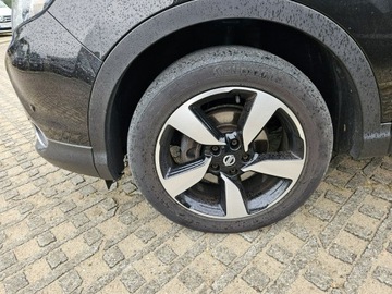 Nissan Qashqai II Crossover 1.5 dCi 110KM 2016 Nissan Qashqai 1,5 diesel 110KM nawigacja kamera, zdjęcie 16
