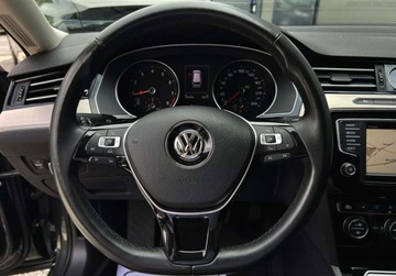 Volkswagen Passat B8 Variant 2.0 TSI BlueMotion Technology 220KM 2017 Volkswagen Passat 2.0 TSI DSG 220KM ZAREJESTROWANY bezwypadkowy GWARANCJ, zdjęcie 23