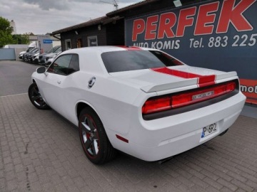 Dodge Challenger III 2013 Dodge Challenger Automat Klimatyzacja Skora Podgrzewane fotele 3.6 Benzyna, zdjęcie 4
