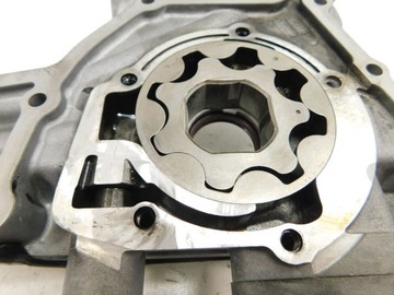 Масляный насос Alfa Romeo 156 147 1,9 16V JTD