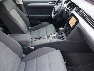 Volkswagen Passat B8 Limousine Facelifting 2.0 TSI 190KM 2021 VW Passat 2.0 TSI, Salon Polska, 1. Właściciel, zdjęcie 8