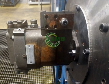 POMPA VOLVO OILGEAR 45L 98305259 - REGENEROWANA