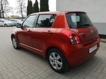 Suzuki Swift IV Hatchback 5d 1.3 92KM 2009 Suzuki Swift 1,328 16v 92KM Klimatyzacja Alu, zdjęcie 8