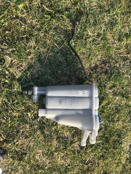 AUDI A4 B8 A5 Q5 NÁDRŽ VYROVNÁVACÍ KAPALINY