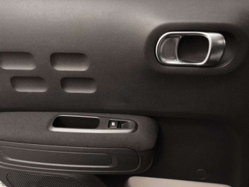 Citroen C3 III Hatchback Facelifting 1.2 PureTech 110KM 2023 Citroen C3 C3 1.2 PureTech Shine EAT6, salon PL, FV23 1.2 Benzyna 110KM, zdjęcie 22