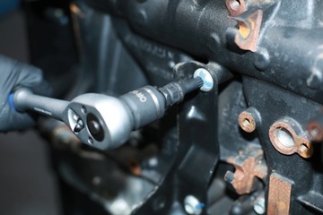 УДАРНЫЕ ГОЛОВКИ СО ШПЛИНАМИ 3/8 1/8 17 мм