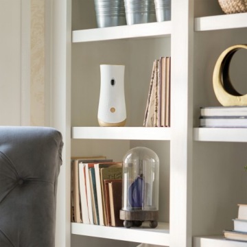 АВТОМАТИЧЕСКИЙ РАСПЫЛИТЕЛЬ BRISE 269 МЛ САНДАЛА