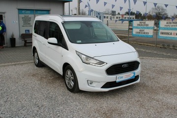 Ford Tourneo Connect III Standard 1.5 EcoBlue 120KM 2019 Ford Tourneo Connect 1.5 EcoBlue 120KM Titanium, zdjęcie 3