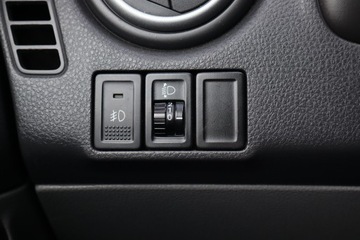 Suzuki SX4 I Hatchback Facelifting 1.6 DDiS 90KM 2010 Suzuki SX4 1.6 DDiS, Navi, Klima, Parktronic,ALU, zdjęcie 16