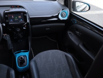 Toyota Aygo II Hatchback 3d Facelifting 1.0 VVT-i 72KM 2018 Toyota Aygo 1.0 VVT-i, Salon Polska, Serwis ASO, zdjęcie 7