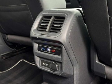 Volkswagen Tiguan Allspace SUV 2.0 TDI 200KM 2021 Volkswagen Tiguan Allspace LED Matrix HAK Keyless R-Line Tempomat Android, zdjęcie 12