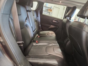 Jeep Cherokee V 2020 Jeep Cherokee Limited 2020 3.2l 3.2 Benzyna 271KM, zdjęcie 11