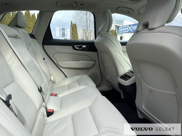 Volvo XC60 II 2025 Volvo XC 60 XC60 B5 B AWD Ultra Dark aut, Pakiet c, zdjęcie 13