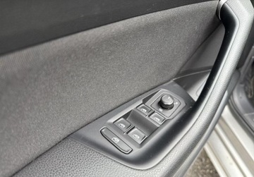 Volkswagen Passat B8 Variant 1.6 TDI 120KM 2015 Volkswagen Passat 1.6 Diesel 120KM, zdjęcie 21