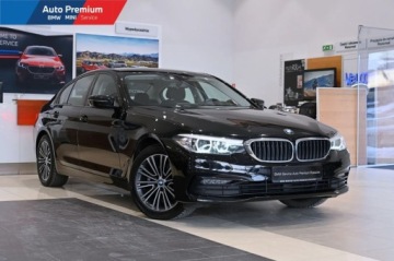 BMW Seria 5 G30-G31 Limuzyna 520i 184KM 2020 BMW Seria 5 520iFV23LED Fog lightsFotel SportowySport Line 2.0 Benzyna
