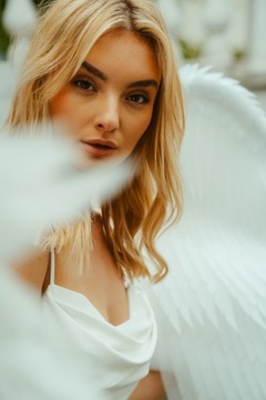 Белые крылья для фотосессий