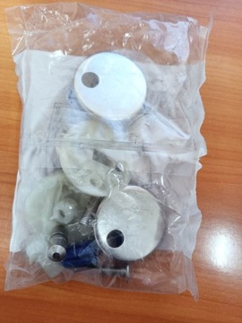 Петли для крепления медленно закрывающегося сиденья унитаза