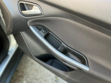 Ford Focus III Kombi 1.6 EcoBoost 150KM 2012 Ford Focus 1.6i Titanium, zdjęcie 29