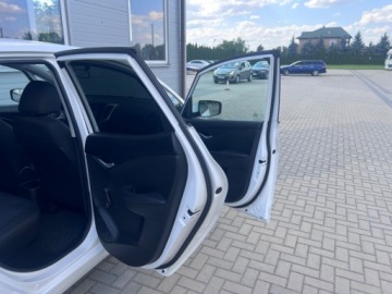 Hyundai ix20 Mikrovan 1.6 CVVT 125KM 2014 Hyundai ix20 HYUNDAI iX20 1.6 Benzyna 125KM, zdjęcie 18