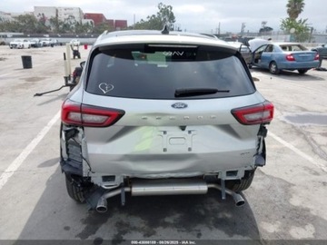 Ford Escape III 2023 Ford Escape 2023 FORD ESCAPE PHEV 2.5 Hybryda Plug-in 163KM, zdjęcie 6