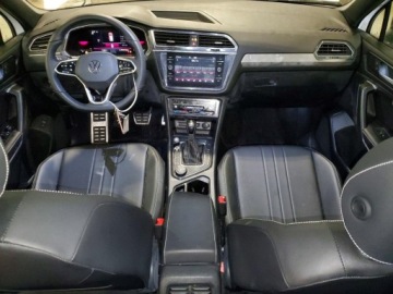 Volkswagen Tiguan III 2024 Volkswagen Tiguan Se R-Line Black 2024 2.0 Benzyna 184KM, zdjęcie 8