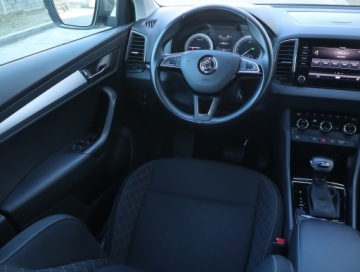 Skoda Karoq Crossover 1.6 TDI 115KM 2018 Skoda Karoq 1.6 TDI, Salon Polska, Serwis ASO, zdjęcie 6