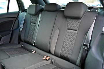 Skoda Kamiq Crossover 1.0 TSI 110KM 2022 Škoda Kamiq Skoda Kamiq Bezwypadkowy / Salon, zdjęcie 11