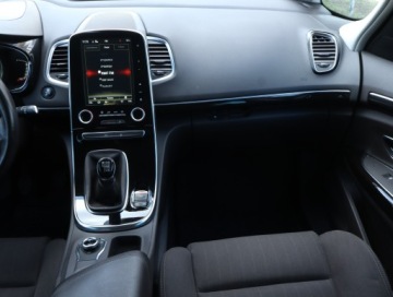 Renault Espace V Van 1.6 Energy dCi 130KM 2015 Renault Espace 1.6 dCi, 7 miejsc, Navi, Klima, zdjęcie 7