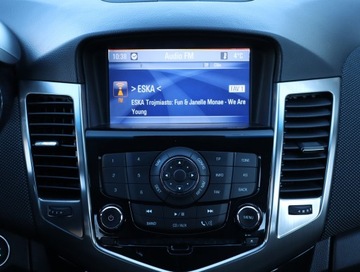 Chevrolet Cruze Hatchback 5d 2.0 VCDI 16V DOHC 163KM 2013 Chevrolet Cruze 2.0 VCDi, Salon Polska, zdjęcie 11