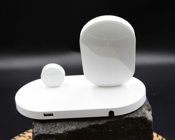 зарядная станция для Apple Watch и iPhone Belkin