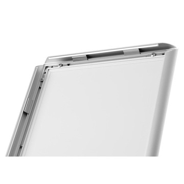 СЕРЕБРЯНЫЙ ИНФОРМАЦИОННЫЙ СТЕНД МЕНЮ С РАМКОЙ OWZ А4