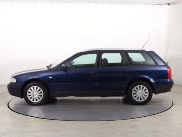 Audi A4 B6 Avant 1.6 i 102KM 2001 Audi A4 1.6, GAZ, Klima, Klimatronic, zdjęcie 1