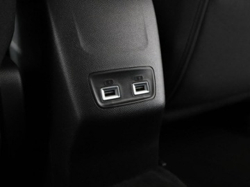 Peugeot 2008 II SUV 1.2 PureTech 100KM 2022 Peugeot 2008 klima auto kamera i czujniki, zdjęcie 36