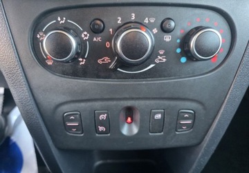 Dacia Sandero II Hatchback 5d Facelifting 0.9 TCe 90KM 2019 Dacia Sandero Benzyna 90KM, zdjęcie 9