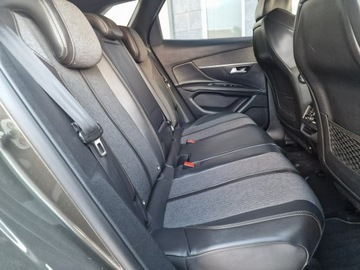 Peugeot 3008 II Crossover 1.2 PureTech 130KM 2017 Peugeot 3008 GT Line Full Ledy Pół-Skóry, zdjęcie 21