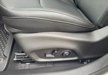 Jeep Compass II SUV Facelifting 1.5 MHEV T4 130KM 2025 Jeep Compass E-HYBRID MY25 summit Mhev 1.5 Hybryda 130KM, zdjęcie 12