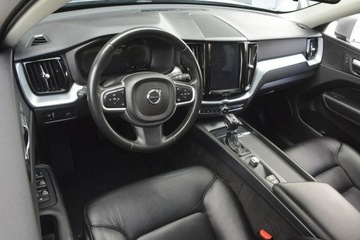 Volvo XC60 II Crossover D4 190KM 2018 Volvo XC 60 2.0 D4 4x4 gwarancja przebiegu automat, zdjęcie 10