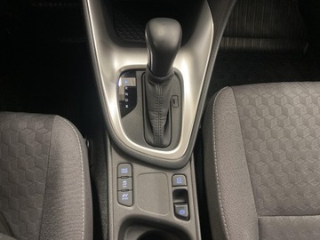 Toyota Yaris IV Hatchback 1.5 Hybrid Dynamic Force 116KM 2020 Toyota Yaris Hybrid 1.5 Active IV (2020-) Toyota Y, zdjęcie 18