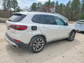 BMW X5 G05 2022 BMW X5 XDrive40I 2022 3.0 Benzyna 335KM, zdjęcie 3