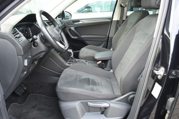 Volkswagen Tiguan II SUV Facelifting 1.5 TSI 150KM 2022 Volkswagen Tiguan SalonPL 1.5TSI 150KM Elegance DSG Panorama MATRIX ACC HA, zdjęcie 30