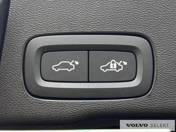 Volvo XC60 II 2025 Volvo XC 60 FV23% B5B Ultra Black Edition Full-LED, zdjęcie 33