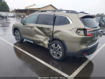 Subaru 2024 Subaru Ascent 2024r., 4x4, 2.4L 2.4 Benzyna 260KM, zdjęcie 3