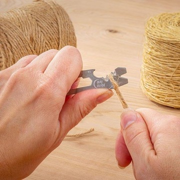 Брелок Nite Ize с инструментами DoohicKey+