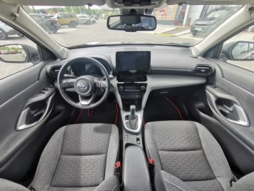 Toyota Yaris IV Hatchback 1.5 Hybrid Dynamic Force 116KM 2022 Toyota Yaris Cross Hybrid 1.5 Comfort Toyota Yaris, zdjęcie 11